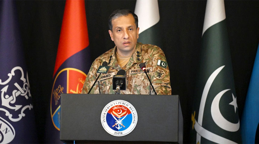                 پاک فوج کا ایل او سی پر بھارتی جارحیت کا منہ توڑ جواب، دشمنوں کے کئی مورچے تباہ                